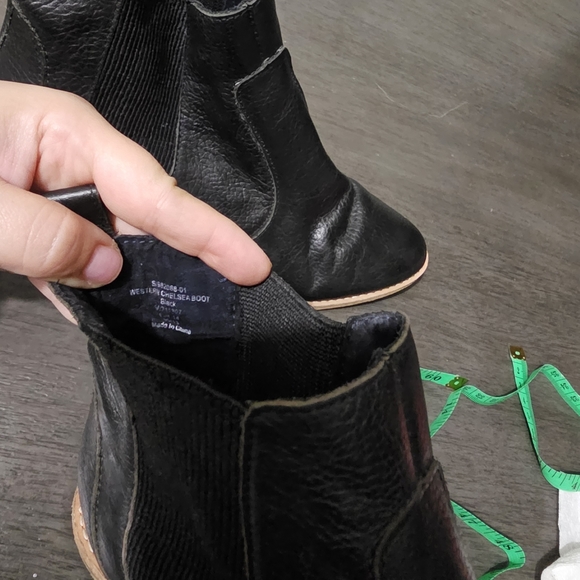 Gap Western Chelsea Boot size 8 - Picture 4 of 6